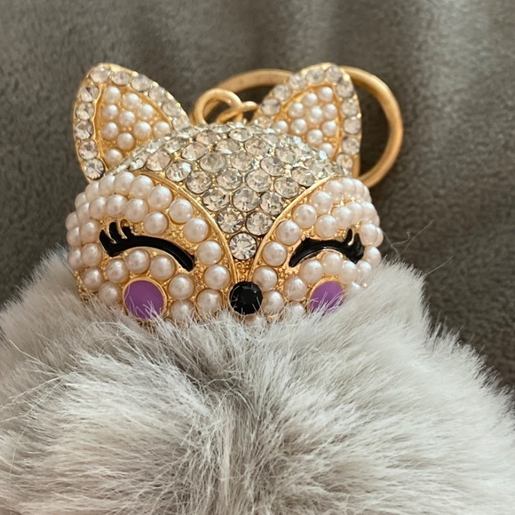 Adorable Furry Rhinestone Fox Keychain/Bag Charm NIB - Picture 2 of 6
